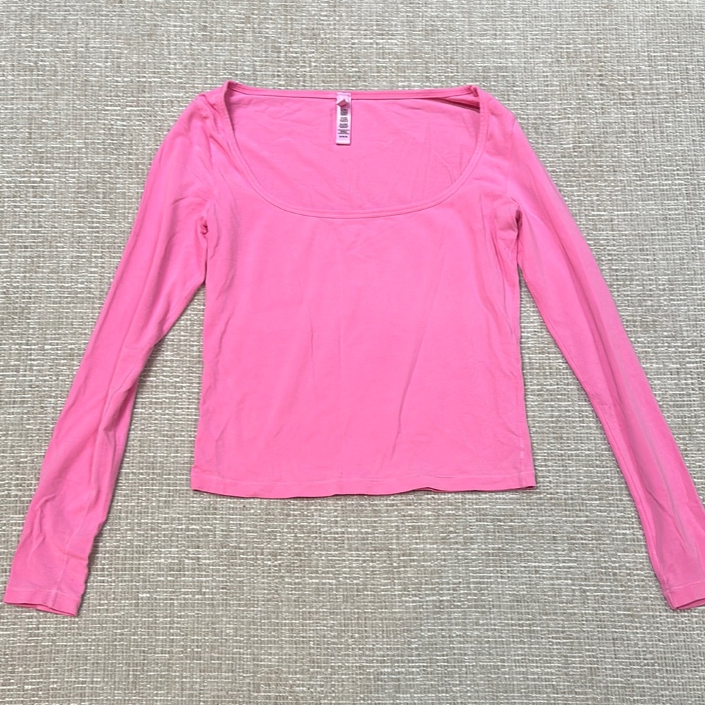 SKIMS Pink Long Sleeve Top Bubblegum Pink Size Medium